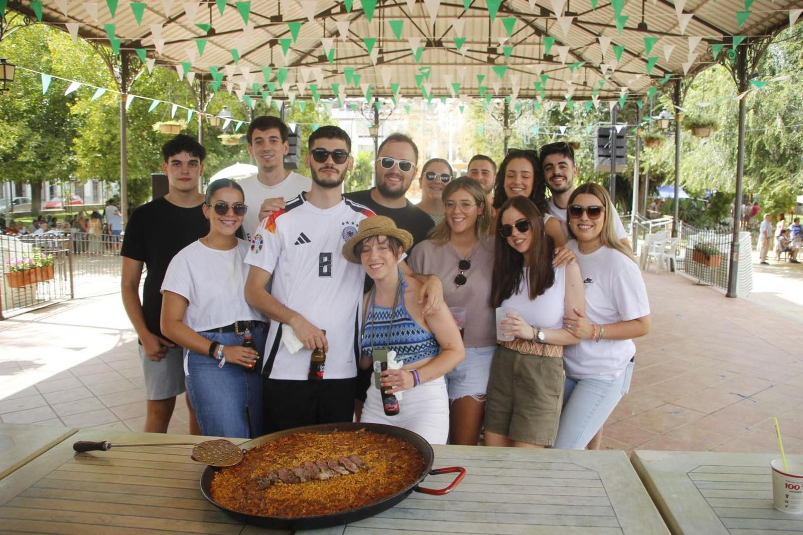 La Fiesta de las Paellas de Hinojosa del Duque, en imágenes