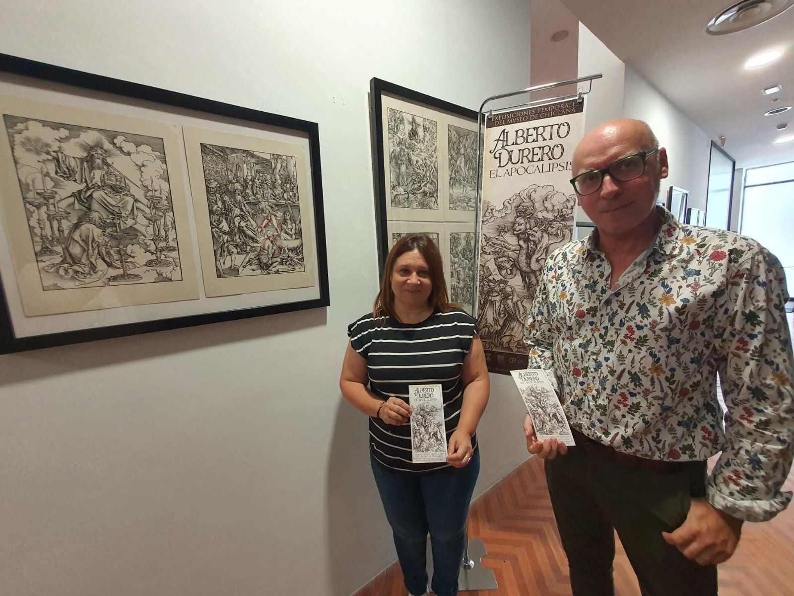 La delegada municipal de Cultura, Susana Rivas, y el director del Museo de Chiclana, Jesús Romero.