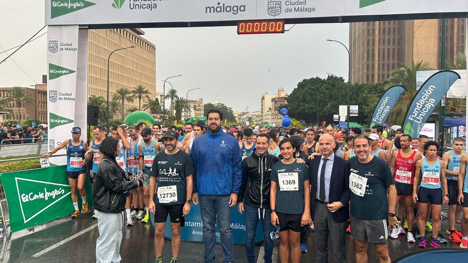 Búscate en las fotos de la Carrera Urbana Ciudad de Málaga 2024