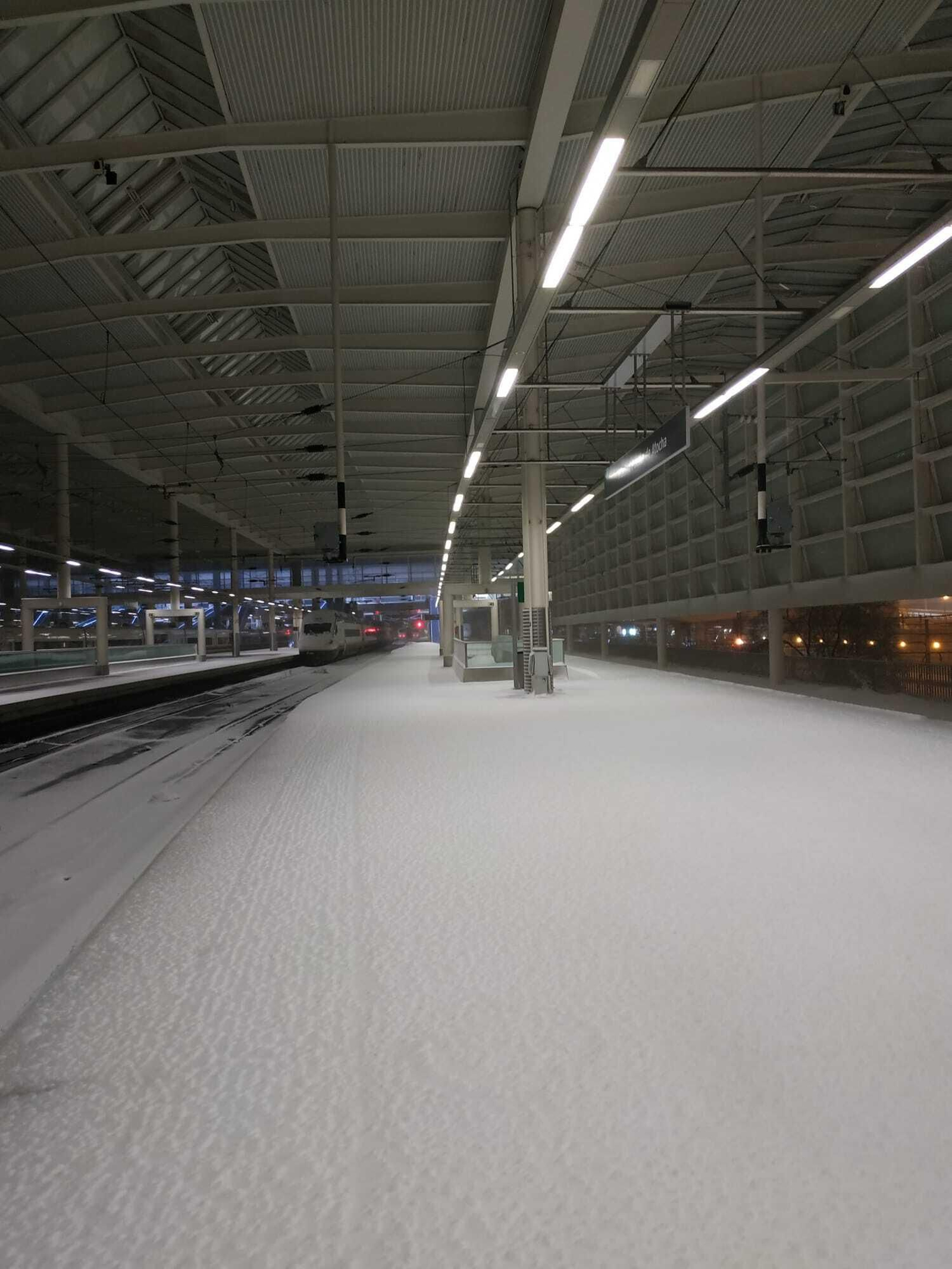 Aspecto de la estación de Puerta de Atocha en Madrid, a donde llegan los AVE de Granada