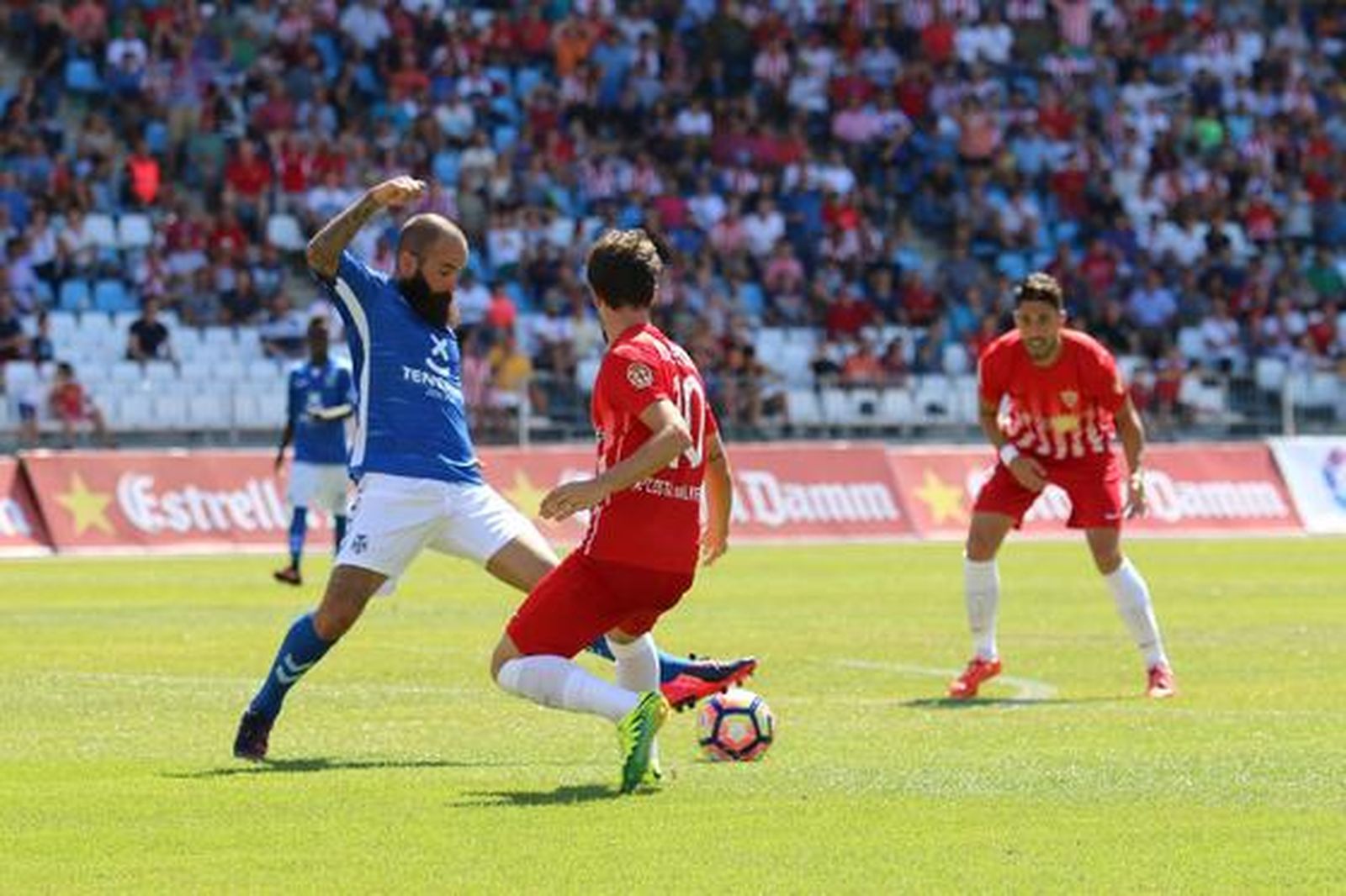 Foto: Rafael González

Foto: EFE