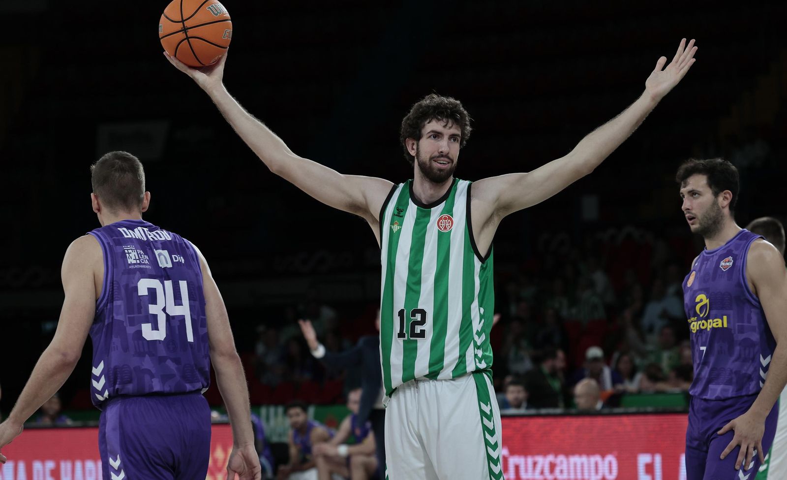 Las imágenes del Betis Baloncesto - Palencia