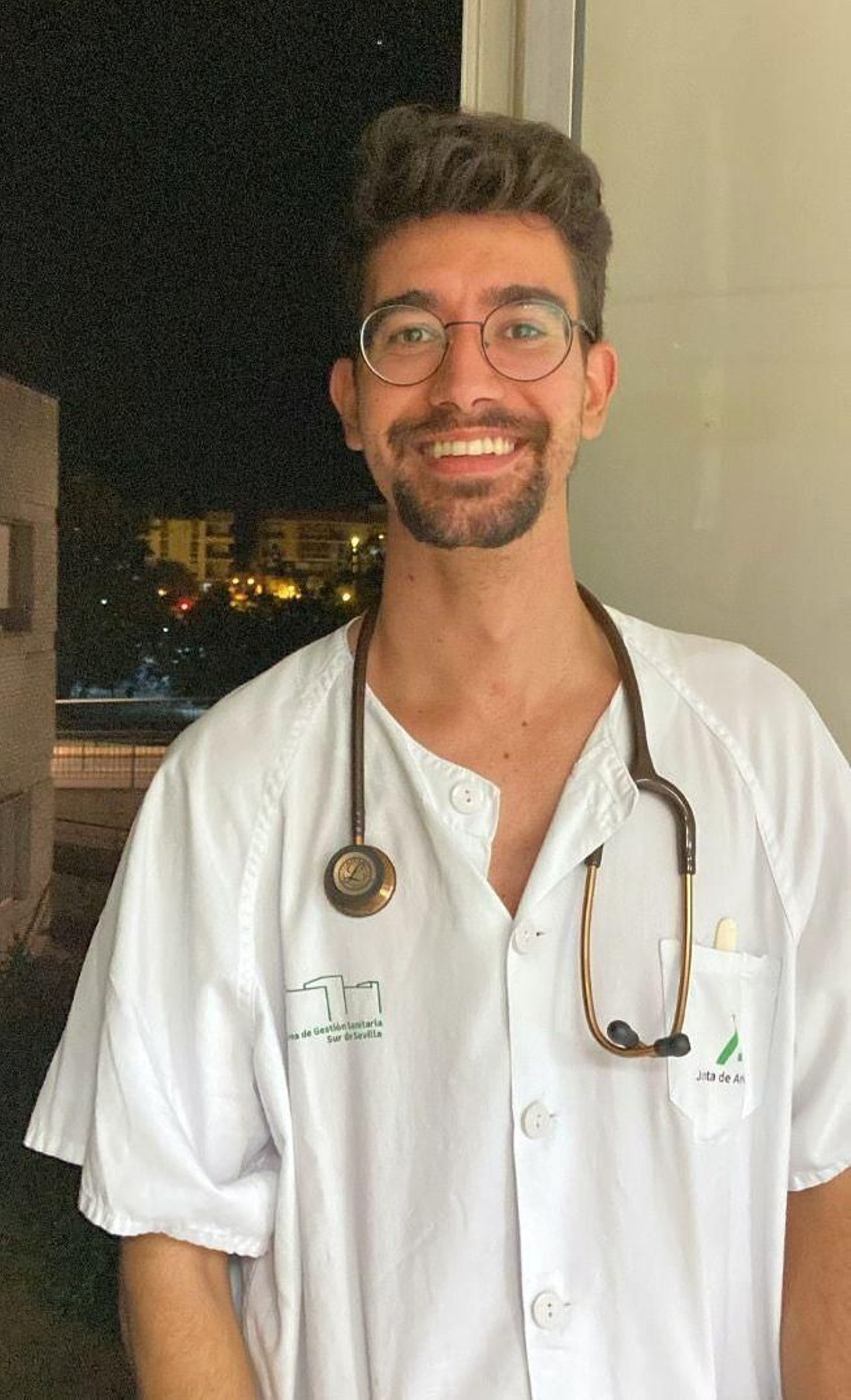 Dominfo de la Rosa Muñoz, R1 de Medicina Familiar y Comunitaria del Hospital de Valme. Dominfo de la Rosa Muñoz, R1 de Medicina Familiar y Comunitaria del Hospital de Valme.