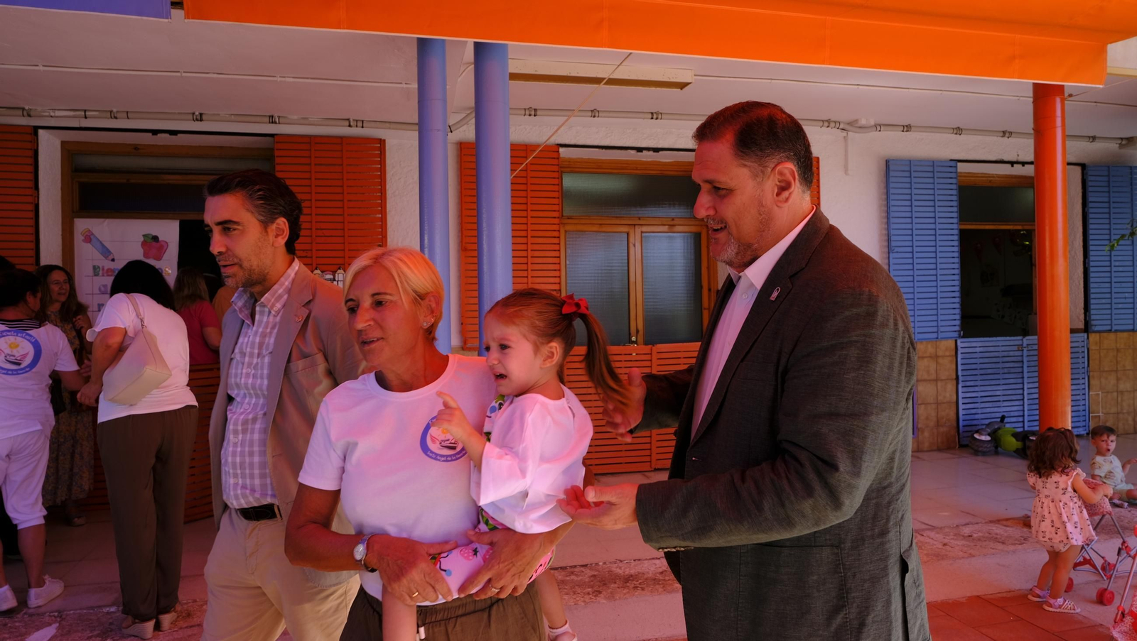 Inauguración del curso escolar infantil en el centro Santo Ángel de la Guarda, en imágenes