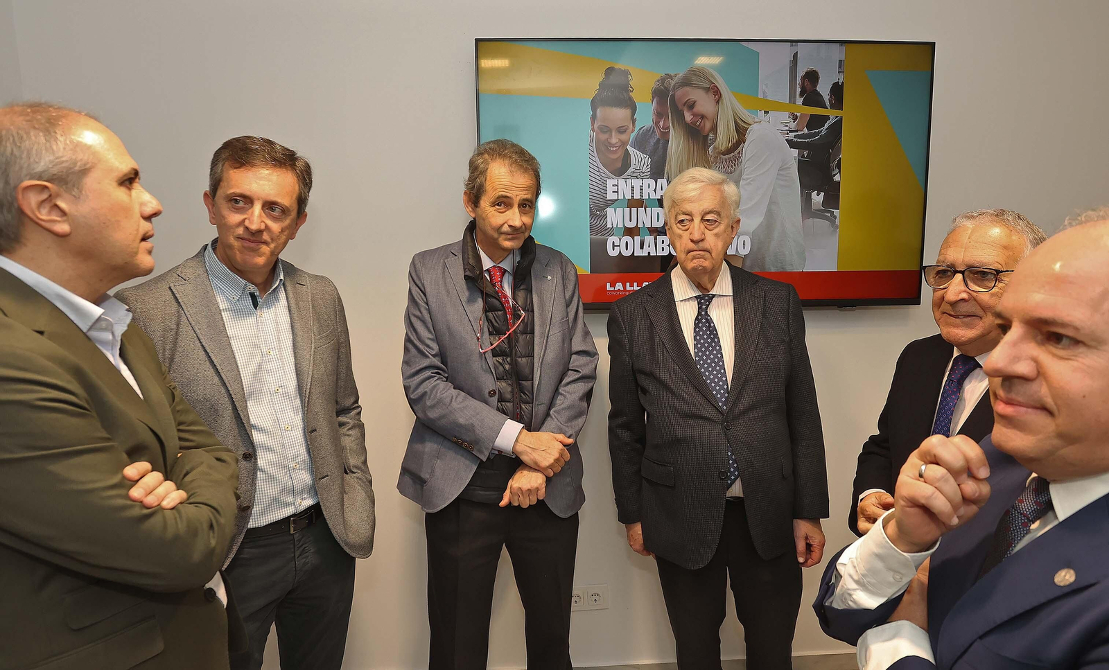 Imágenes de la inauguración del coworking digital La Llave en Algeciras