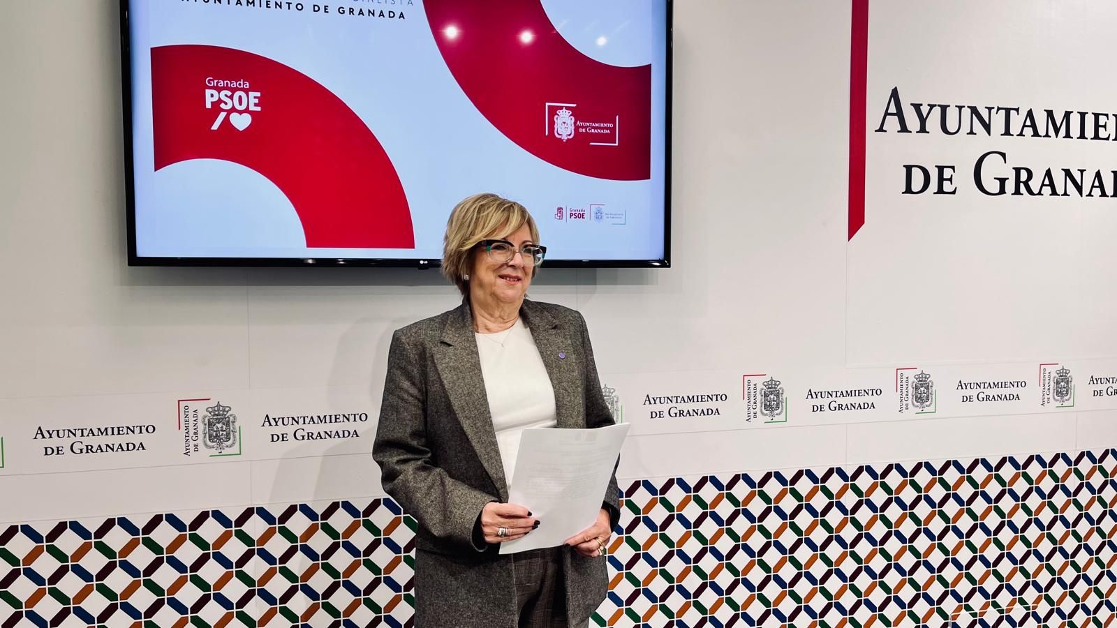 La concejal del PSOE María de Leyva en sala de prensa