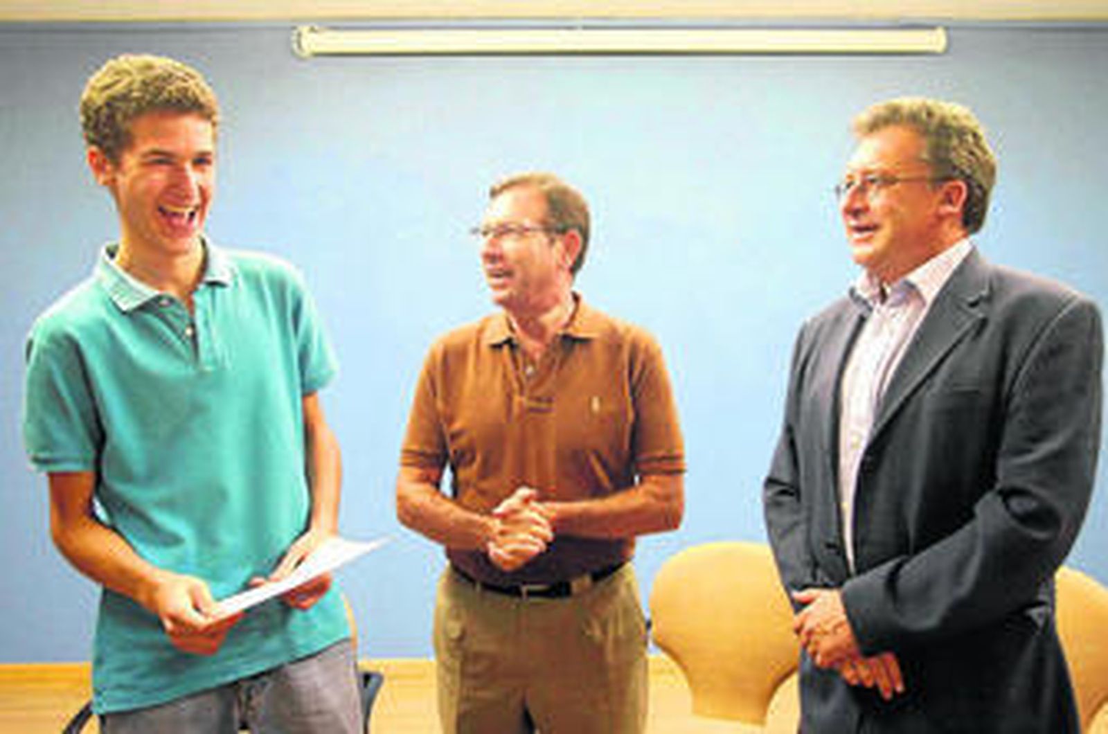 De izquierda a derecha, Máximo Sanz, Francisco Trujillo y David Almorza.