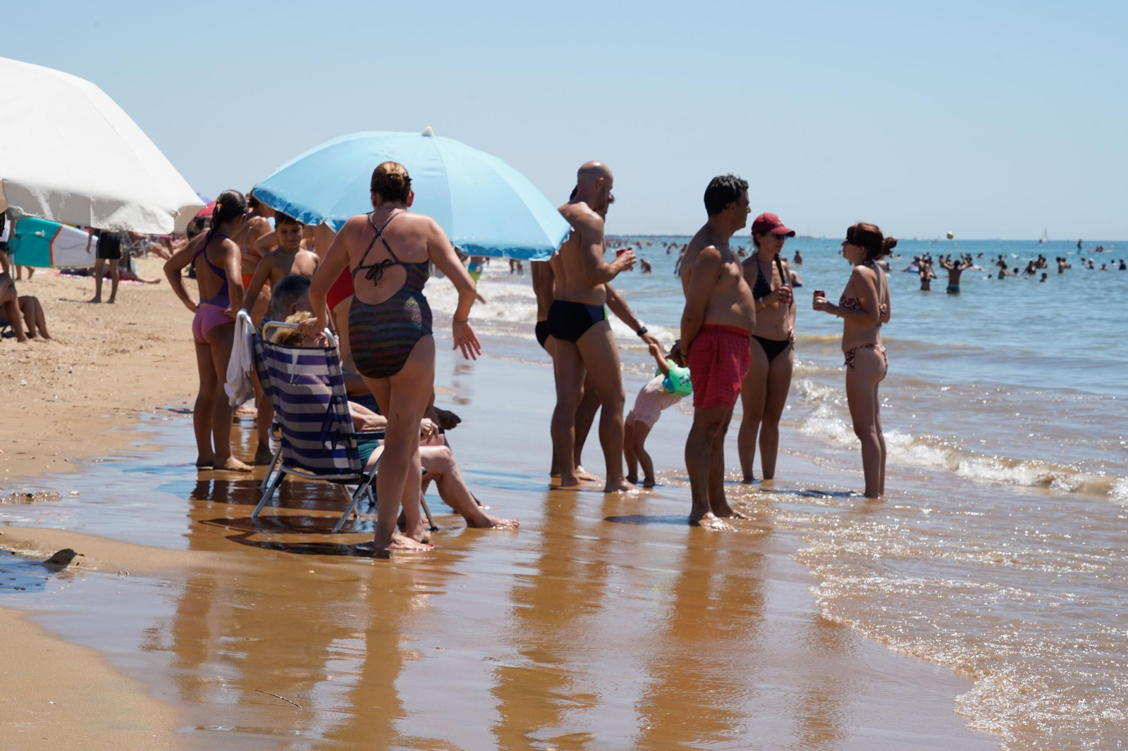 Imágenes de las playas de Huelva el sábado 17 de agosto