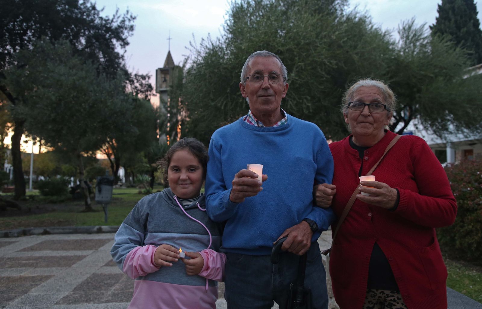 Fotos de la manifestación contra los cortes de luz en Castellar