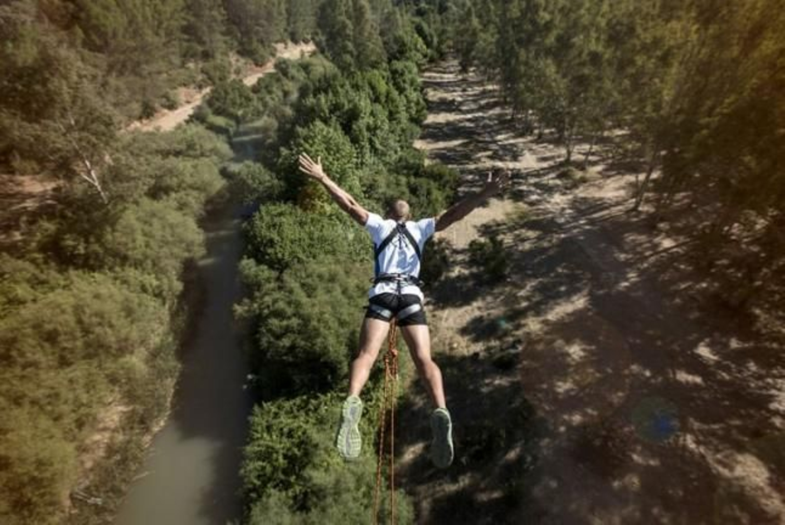 Este es uno de los mejores sitios de España para hacer puenting… y está en Cádiz