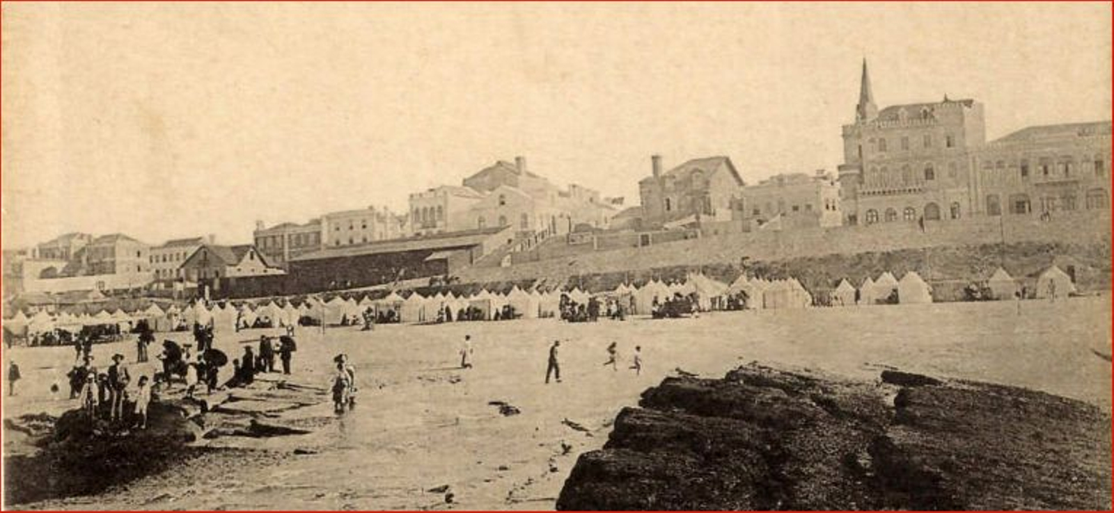 1. Foto antigua de Figueira da Foz (Portugal).