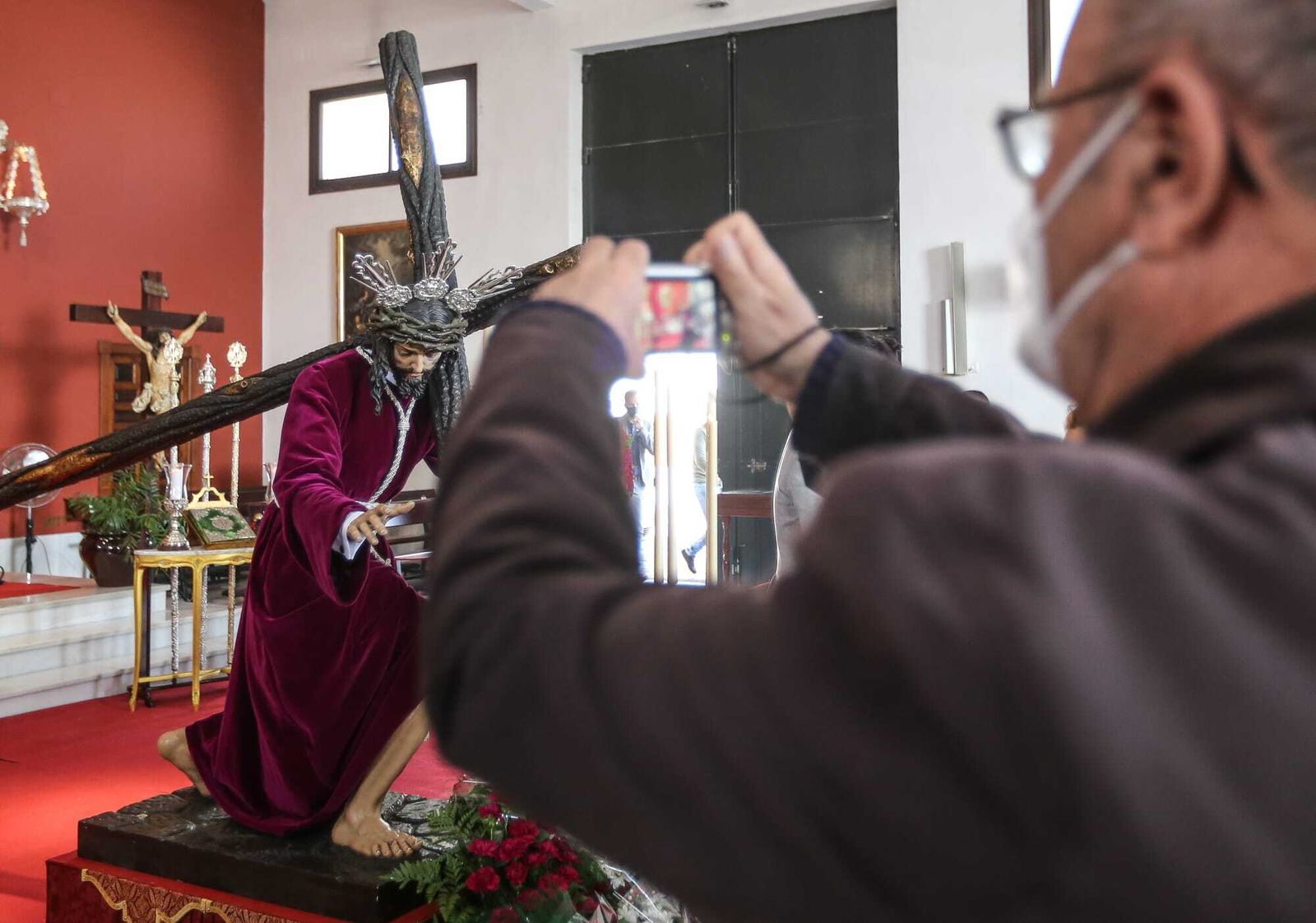 Las imágenes del Jueves Santo en San Fernando