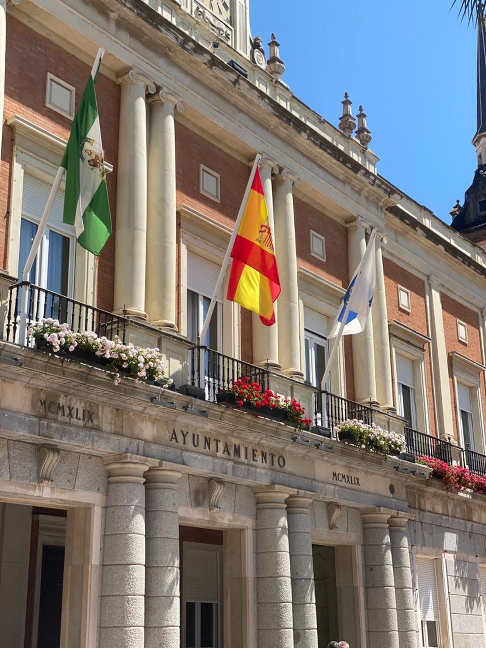 Fachada del Ayuntamiento de Huelva.