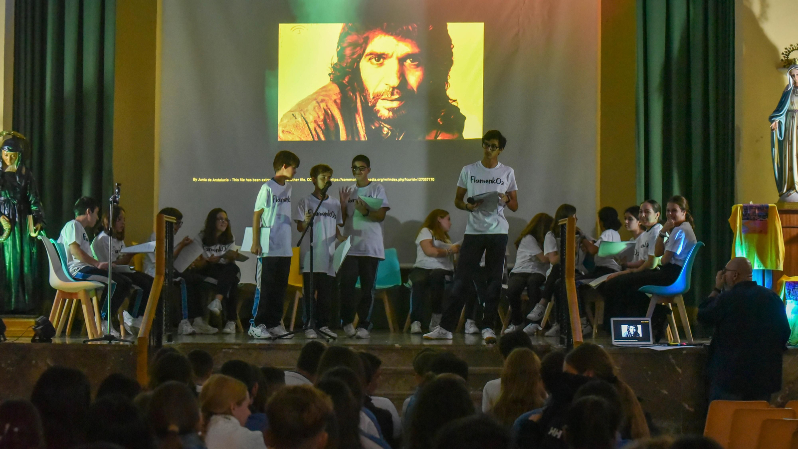 Flamenkoz, lectura de la obra en el  colegio Huerta de la Cruz, en imágenes