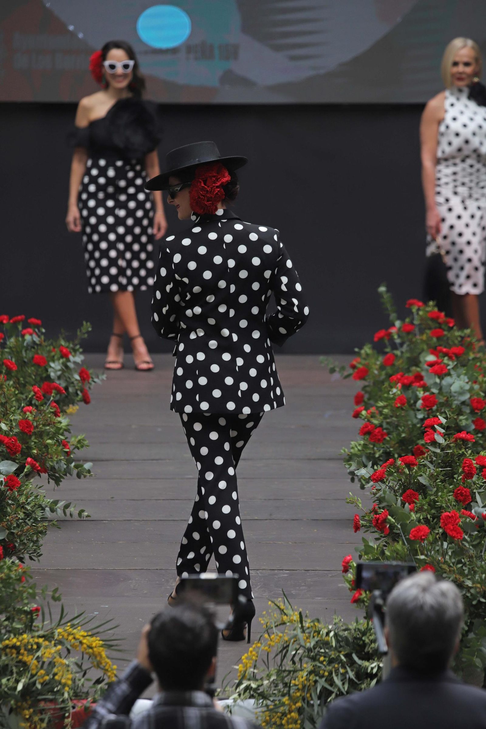 Fotos de la pasarela 'Pa enferiarte' de Los Barrios