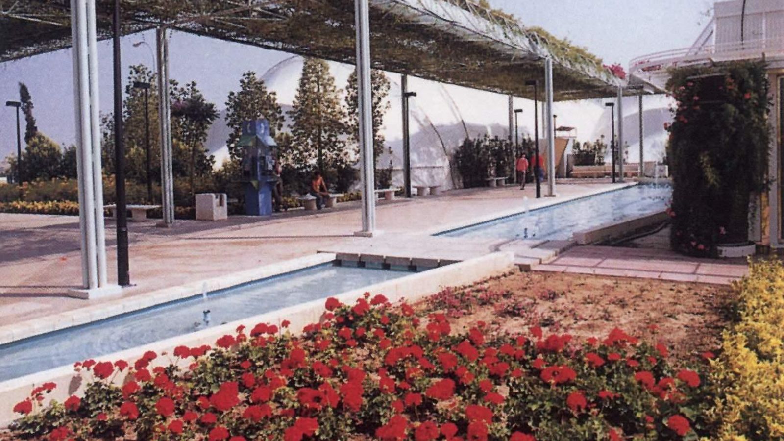 Las pérgolas de la Expo, en una imagen de 1992.