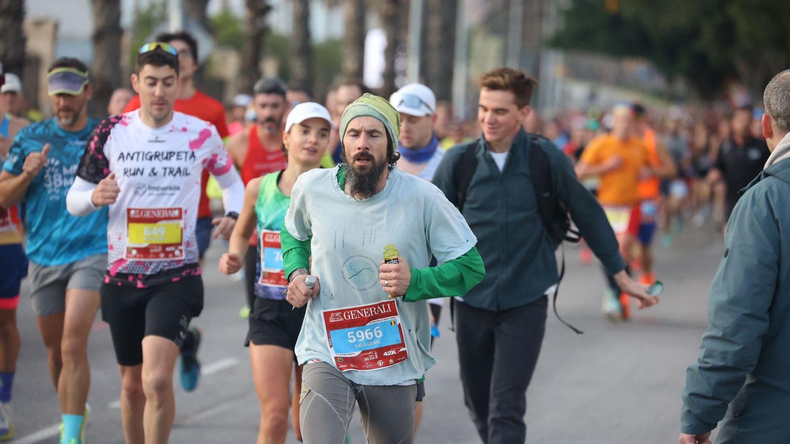 Las mejores fotos de la Maratón de Málaga 2024