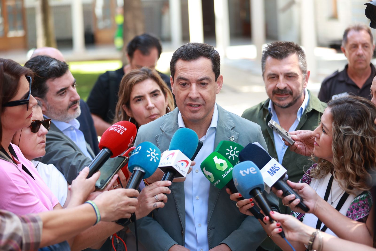 Juanma Moreno, en el Parlamento de Andalucía.