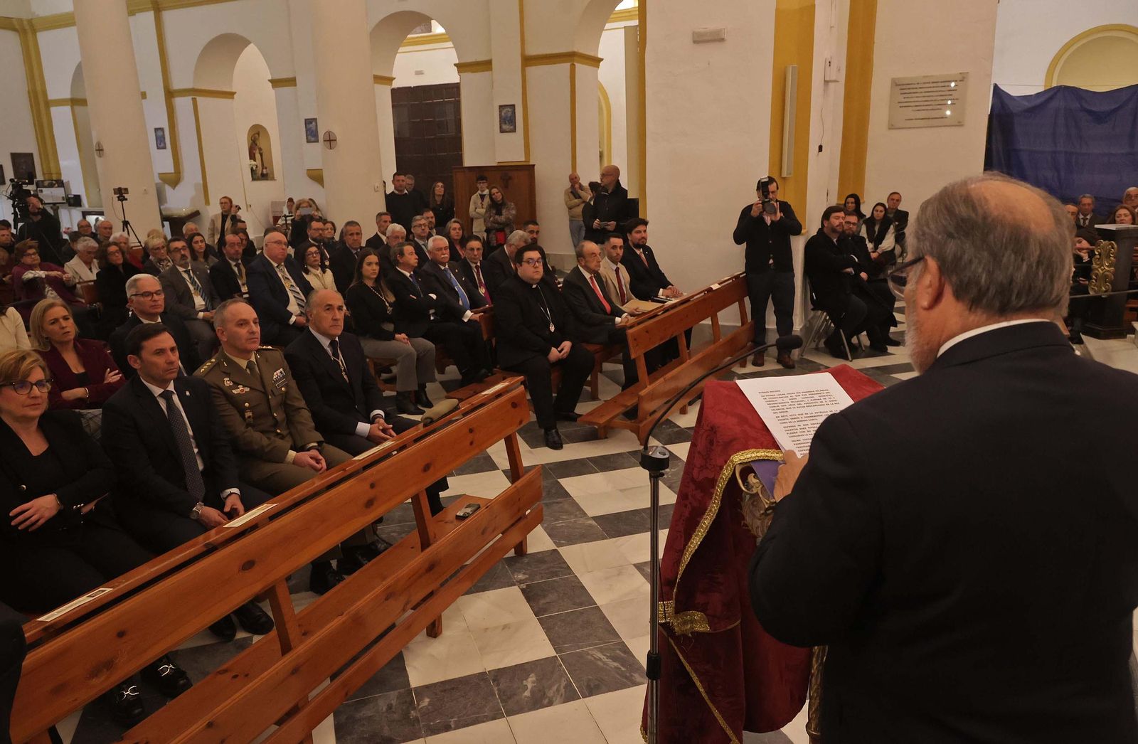 Fotos de la presentación del cartel de la Semana Santa de Algeciras 2025