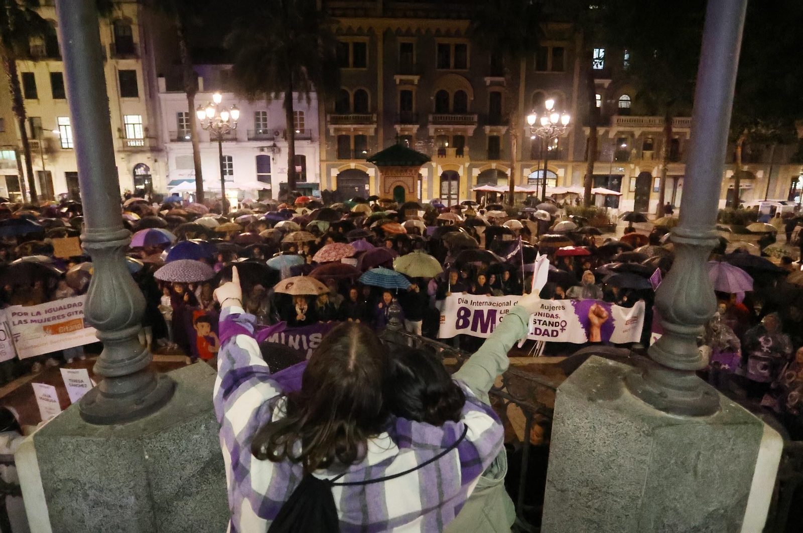 Imágenes de la manifestación del 8M en Huelva
