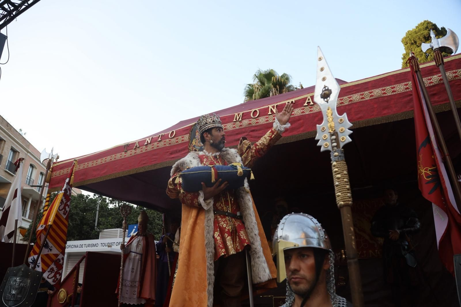 La Cabalgata Histórica de la Feria de Málaga, en imágenes