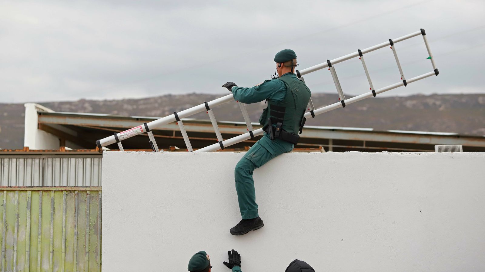Registros de la Guardia Civil en La Línea y San Roque