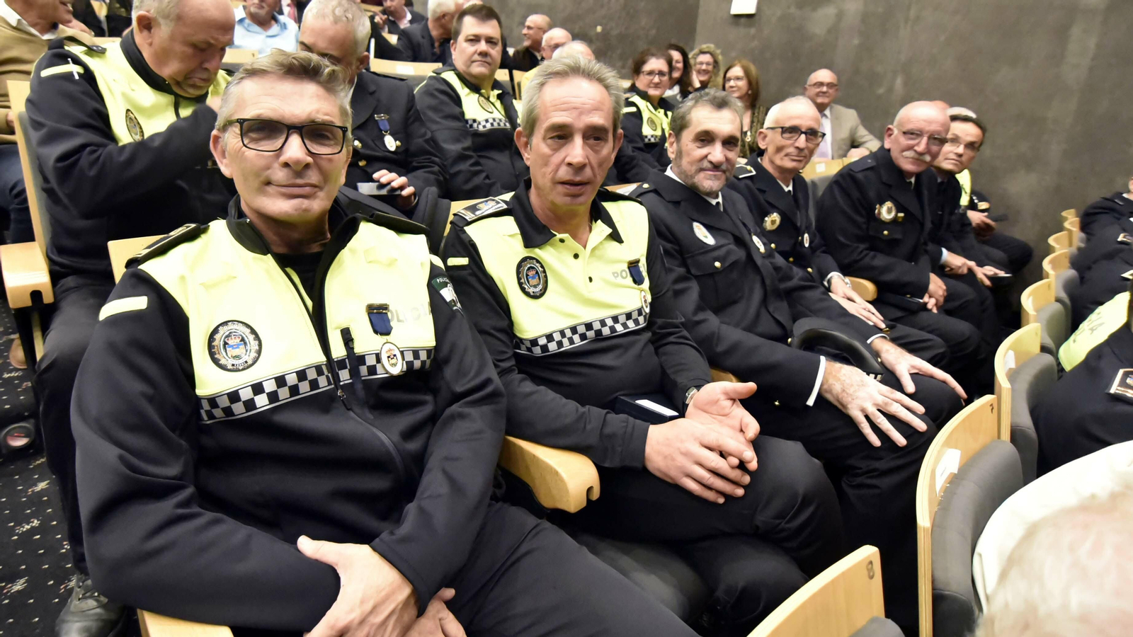 Las fotos de los reconocimientos a la Policía Local de La Línea