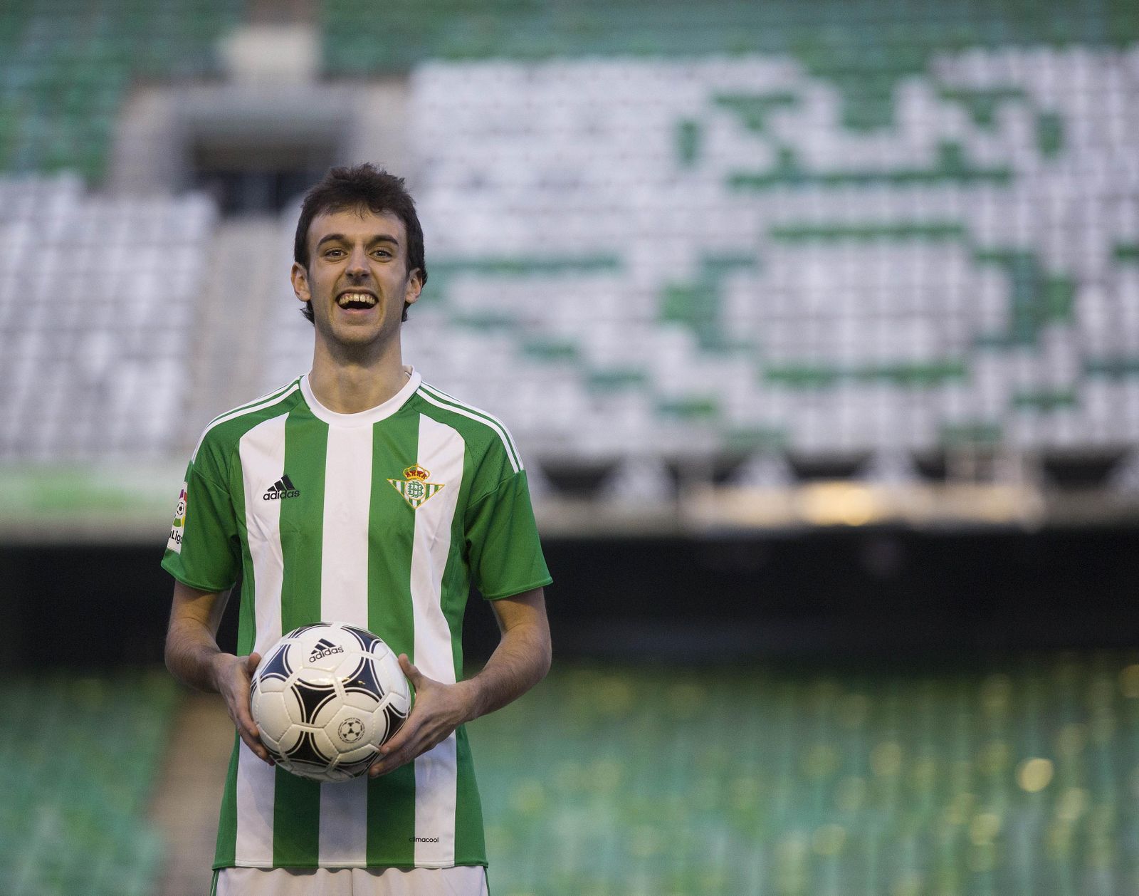 Las llegada y presentación de Rubén Pardo, en imágenes