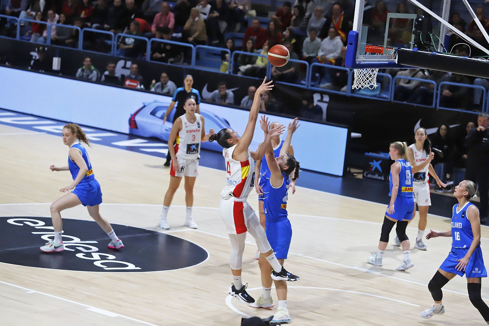 Imágenes del partido de la Selección Española femenina de baloncesto contra Islandia en Huelva