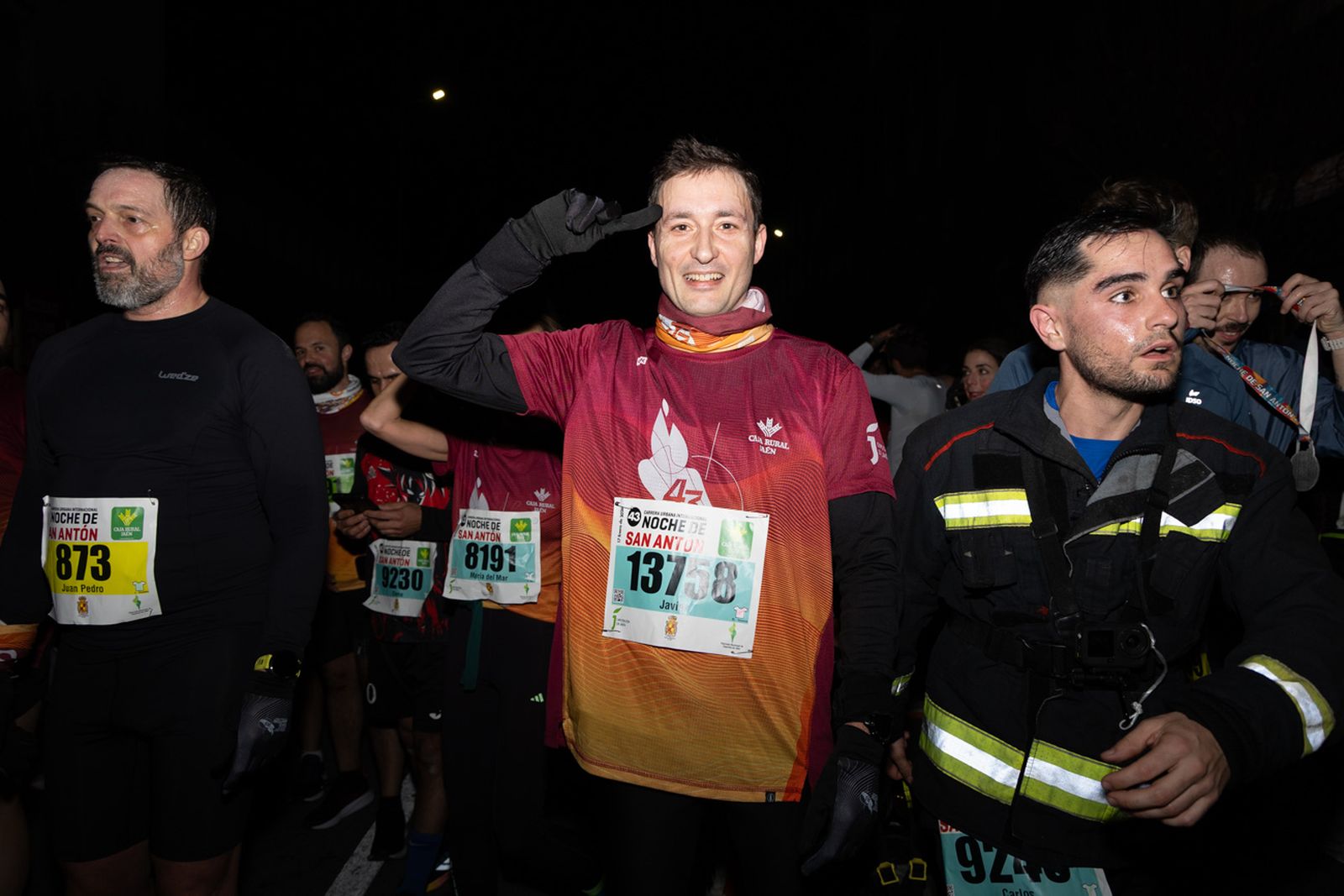 En imágenes: búscate en tu llegada a meta de la Carrera de San Antón 2026 (II)