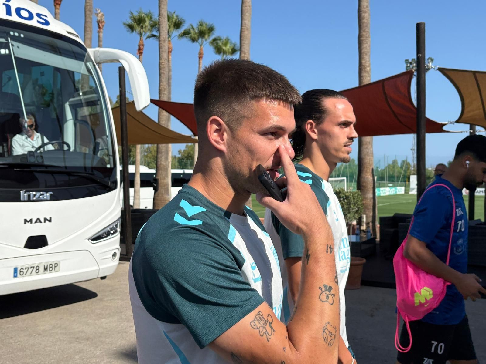 Cesc Fábregas y Fekir, entre los VIPS de Marbella antes del Málaga CF-Al-Wrakh