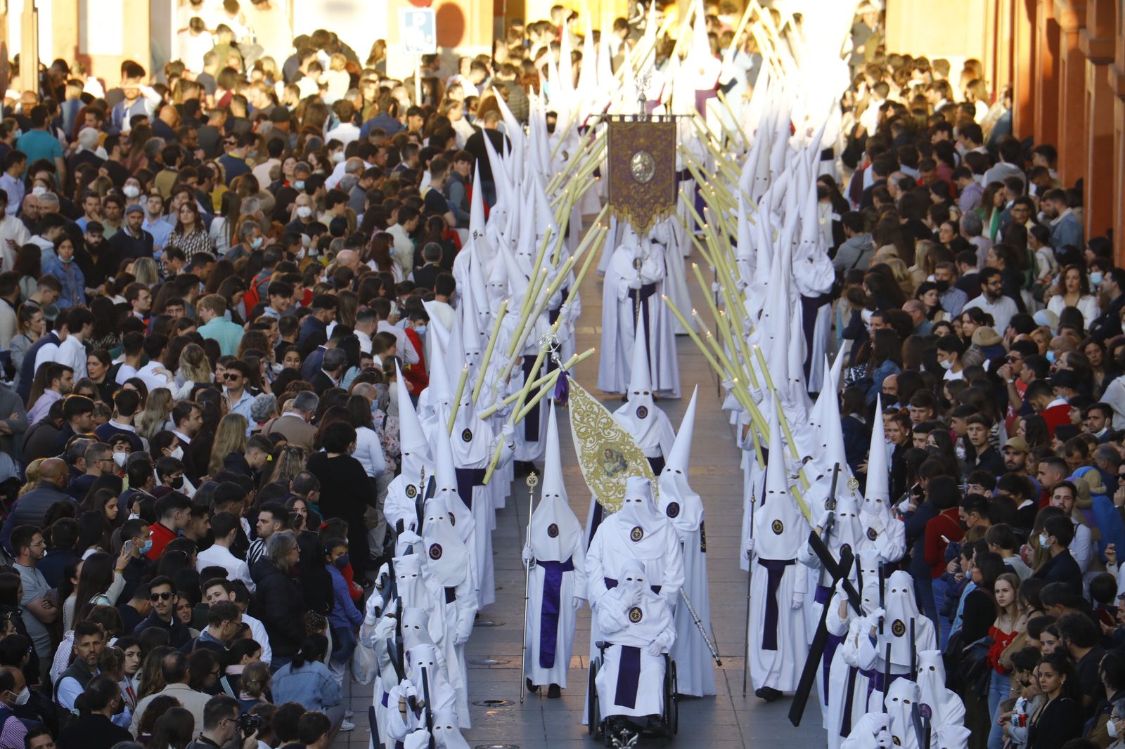 Miércoles Santo en Córdoba: La procesión de la Misericordia, en imágenes