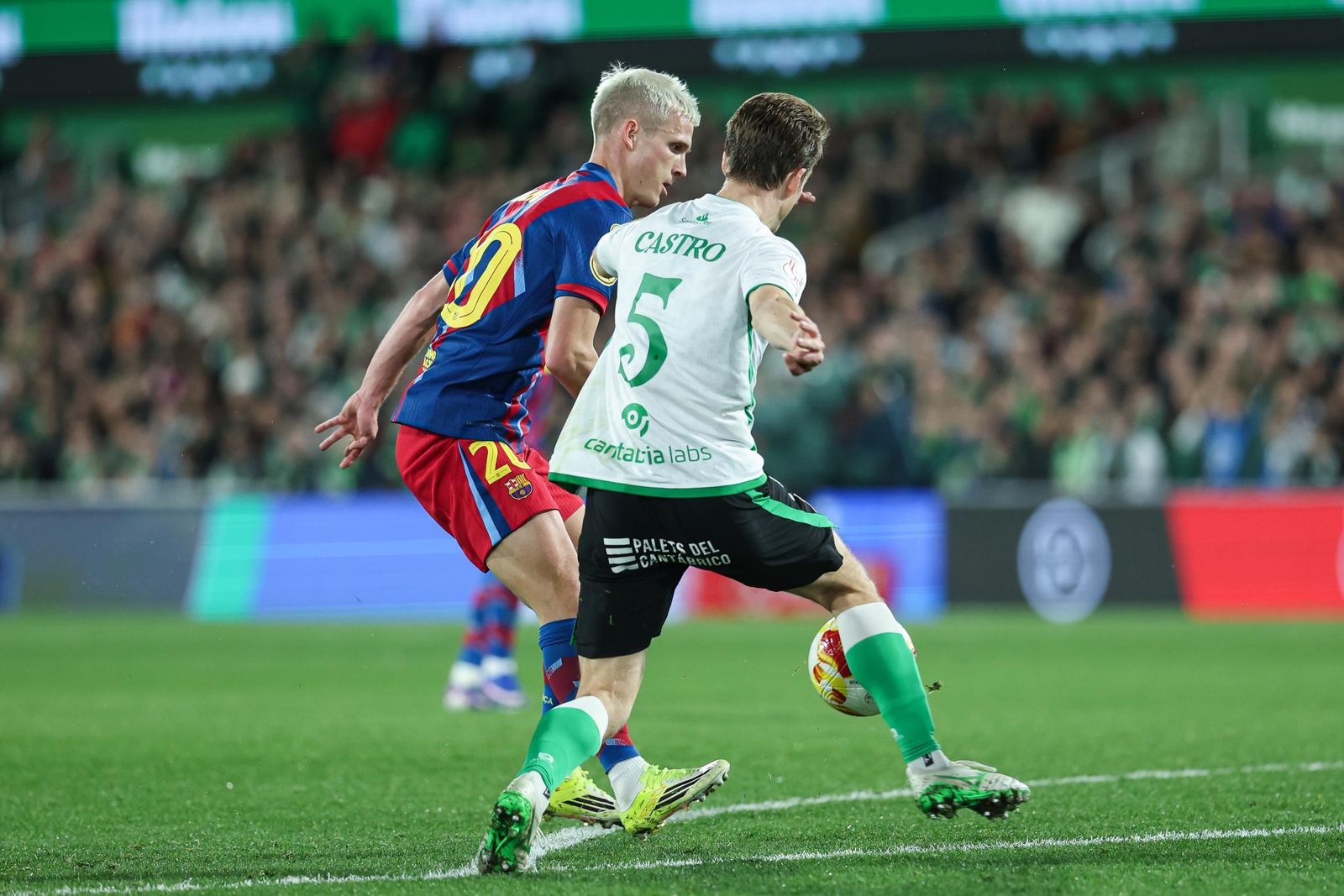 Las fotos del Racing-Barcelona de Copa