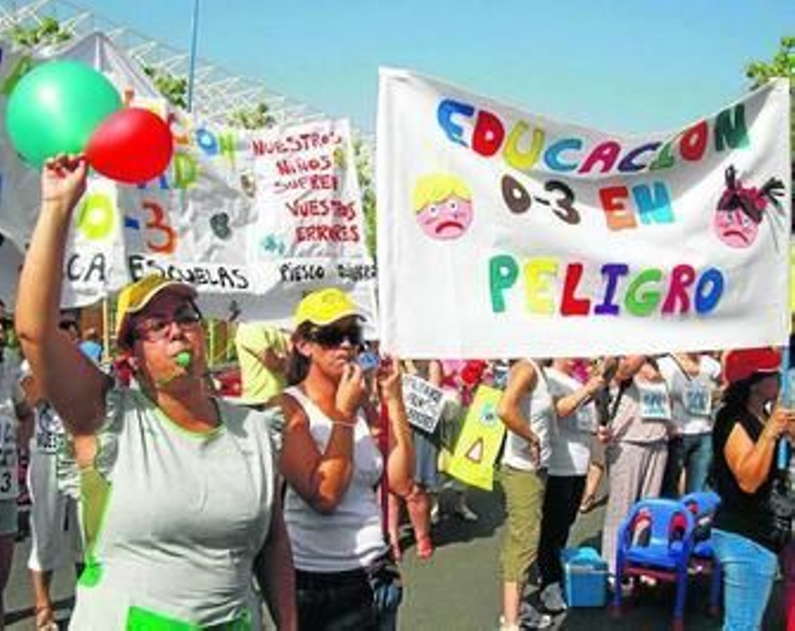 Manifestación de los titulares de las guarderías el pasado julio en Sevilla.