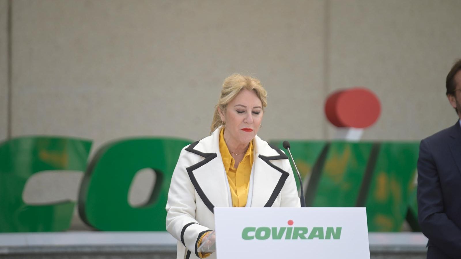 La consejera de Economía, Hacienda y Fondos Europeos, Carolina España, visita las instalaciones de Covirán La consejera de Economía, Hacienda y Fondos Europeos, Carolina España, visita las instalaciones de Covirán
