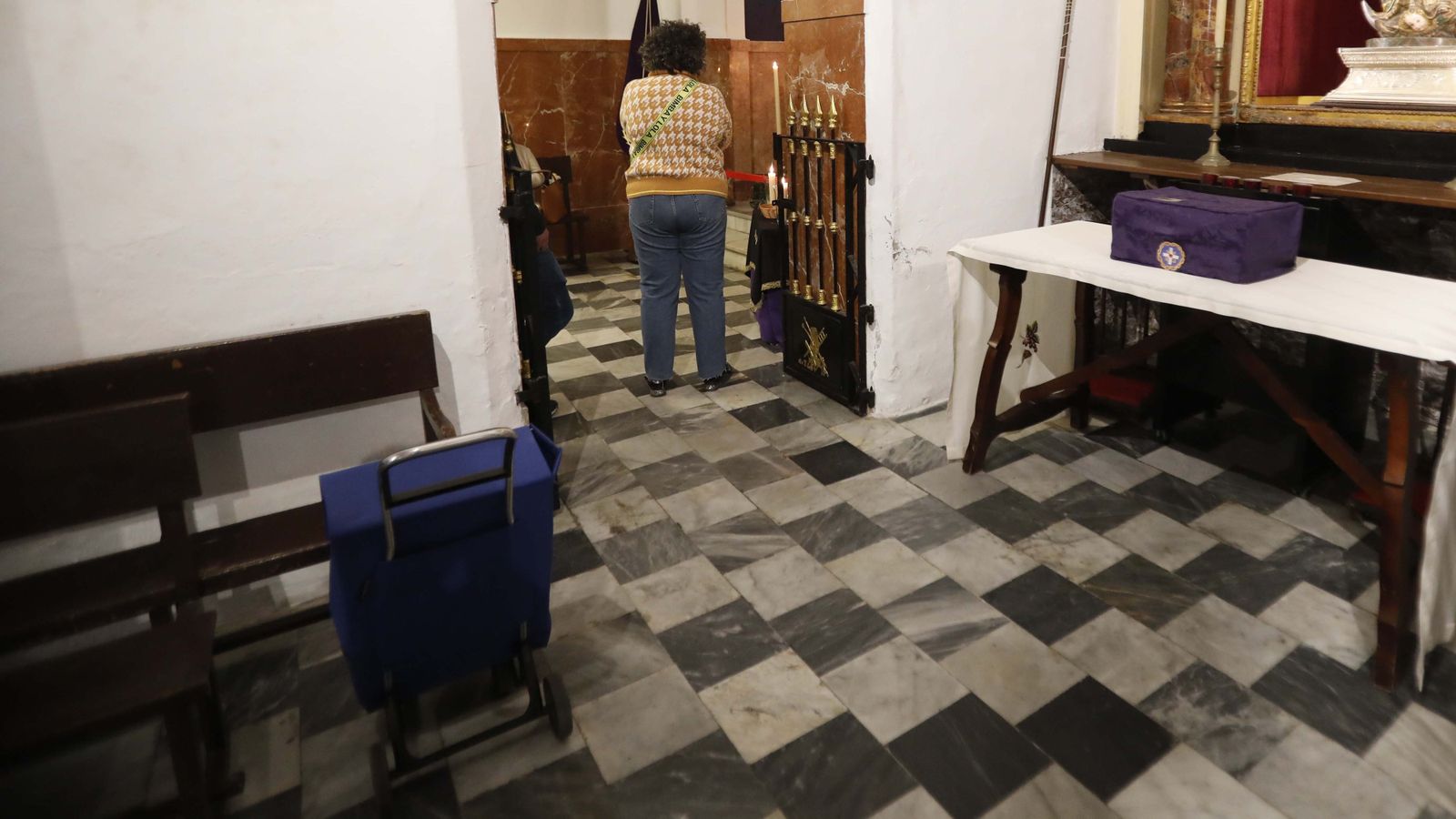 Fotos del Miercoles Santo en Tarifa:  Cristo del Consuelo y Nuestra Señora de las Lágrimas