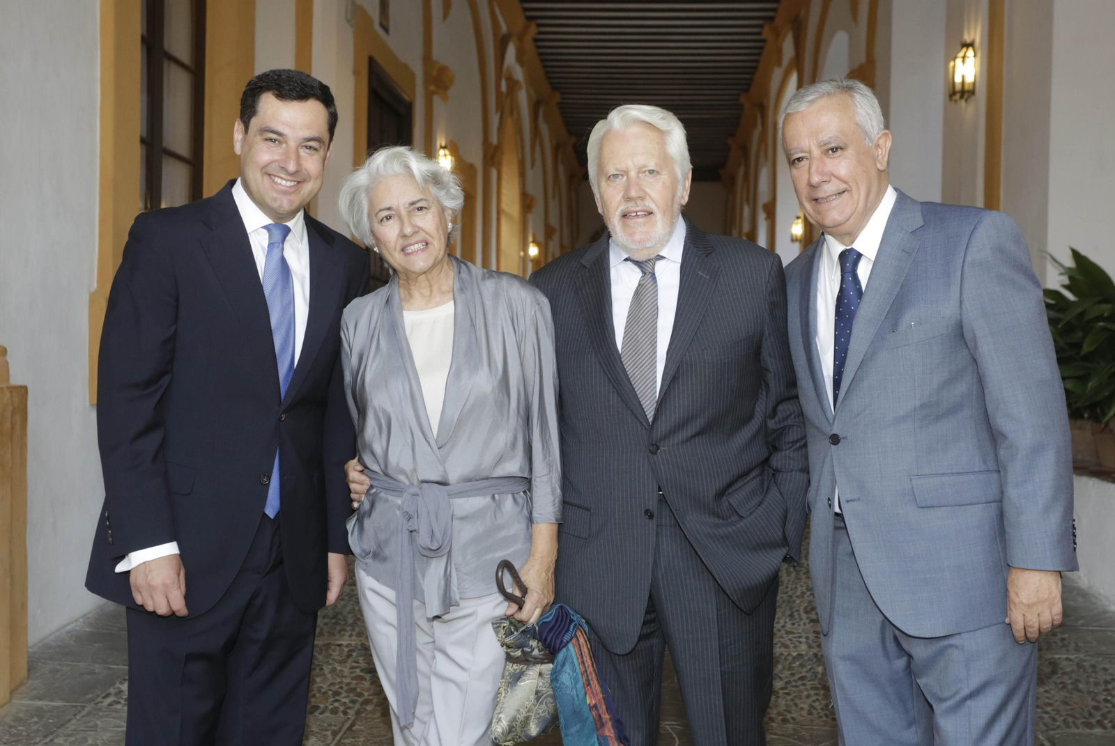 Juan Manuel Moreno Bonilla, Lola Palma, el abogado Francisco Ballester y Javier Arenas.