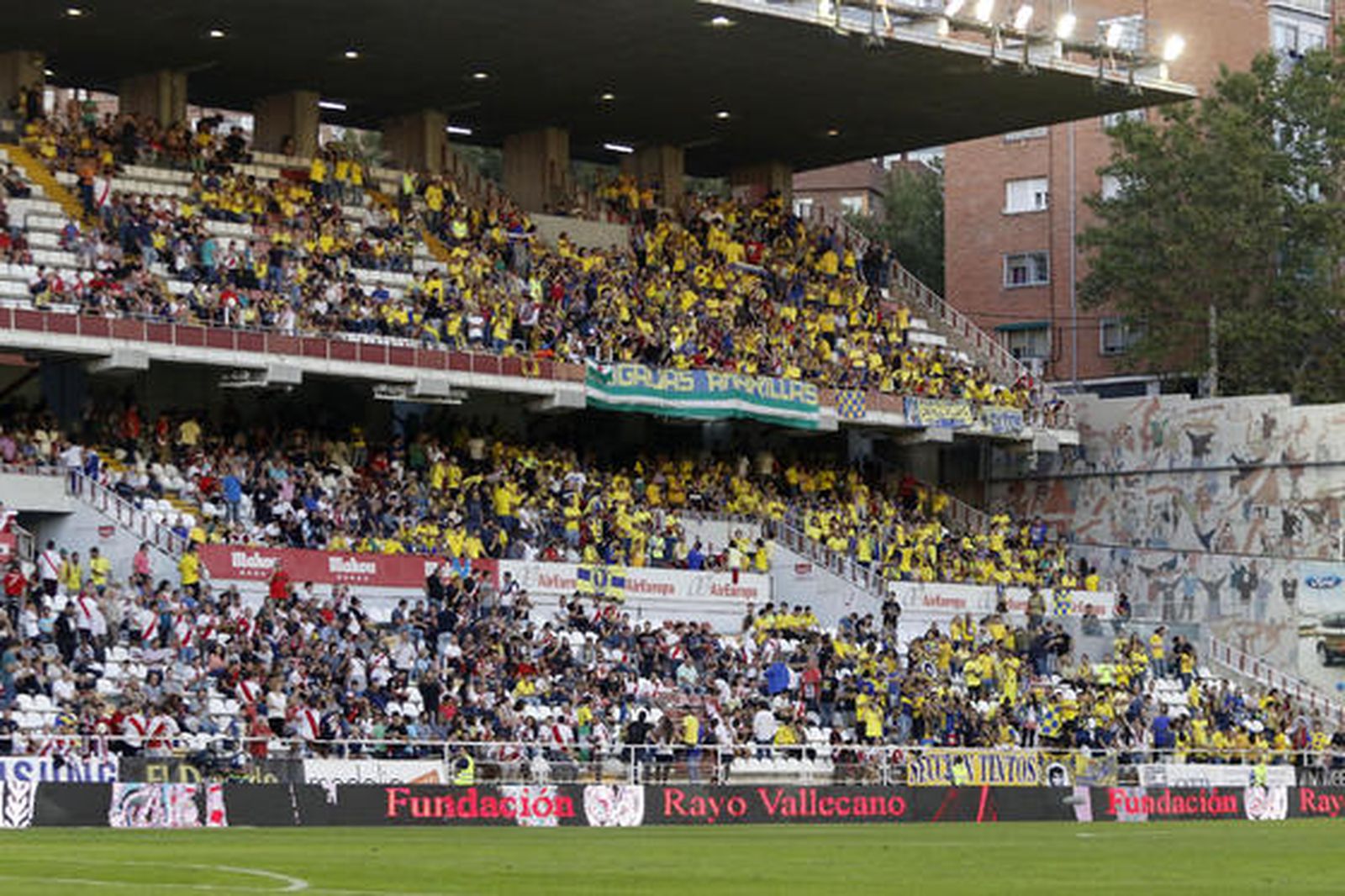 El Cádiz, sin intensidad ni ideas, ofrece una penosa imagen en Vallecas (3-0)

Foto: LOF