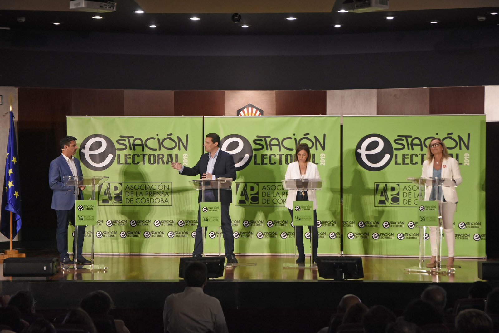 Pedro García, José María Bellido, Isabel Ambrosio e Isabel Albás. Pedro García, José María Bellido, Isabel Ambrosio e Isabel Albás.