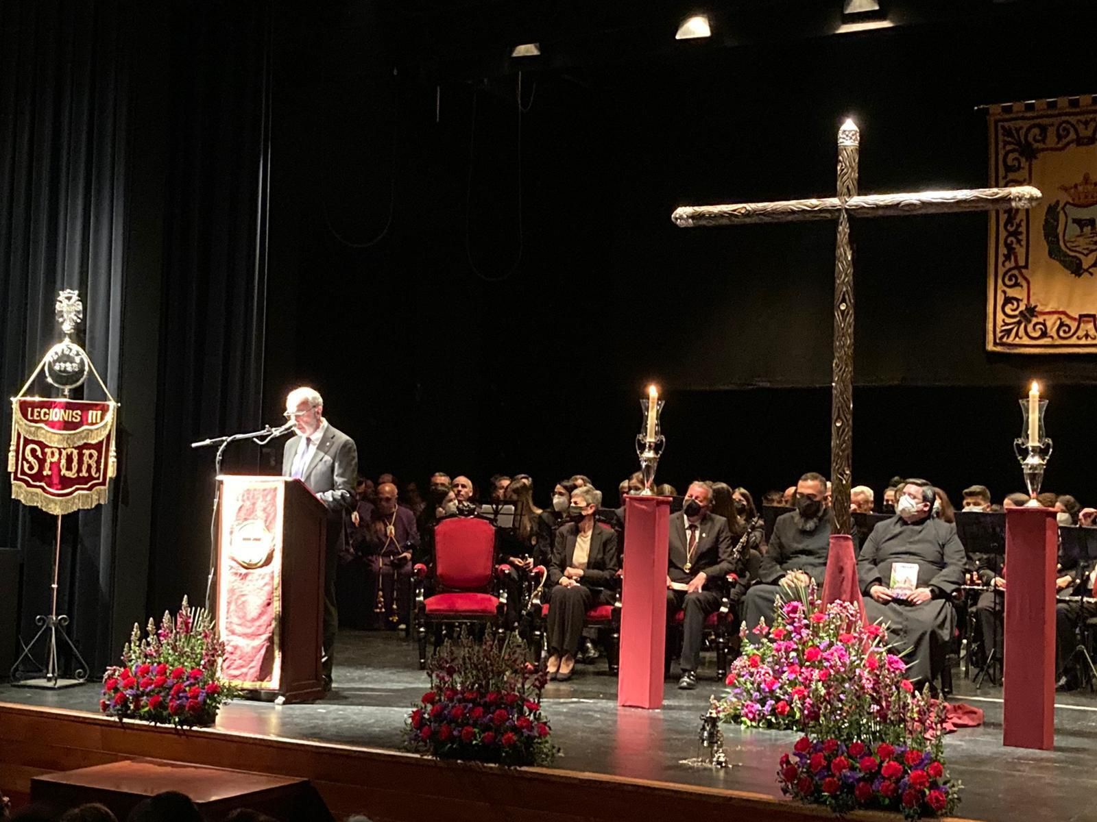 Pedro Luis Criado, durante el pregón de la Semana Santa de Montoro.
