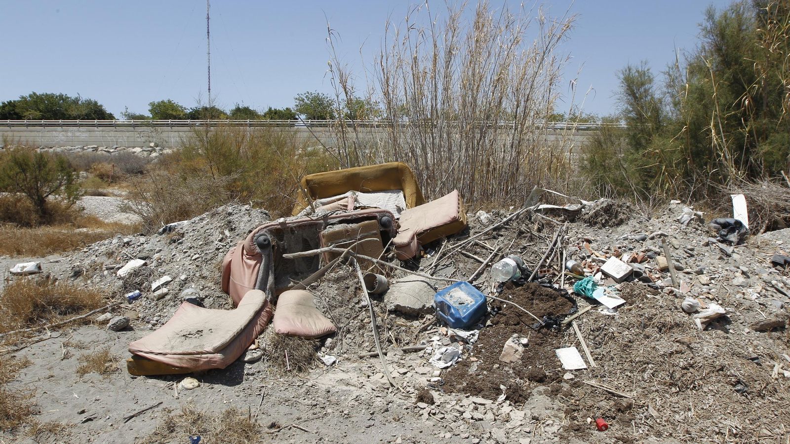 Aspecto que ofrecía el Andarax antes del inicio en octubre de los trabajos