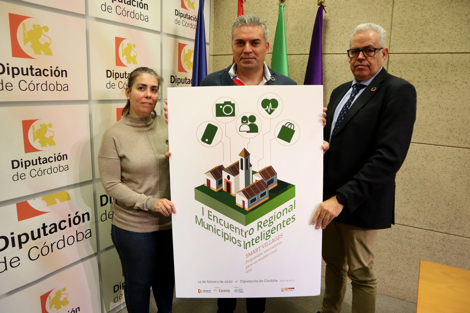 Asistentes a la presentación del Encuentro Regional de Municipios Inteligentes.