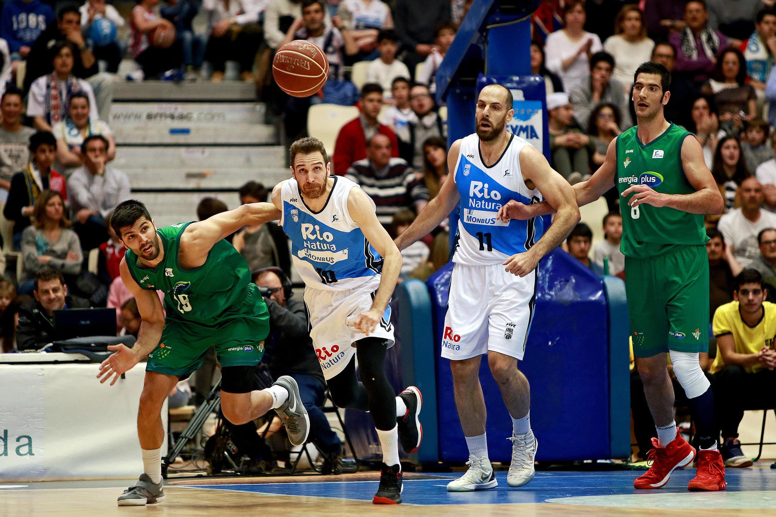 Las imágenes del Obradoiro-Betis E-Plus