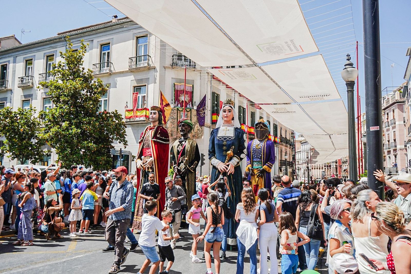 Las mejores fotos de La Tarasca de Granada 2024