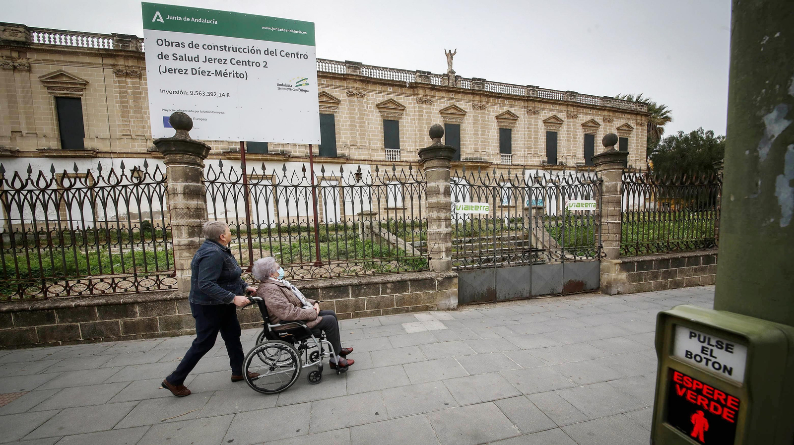 Exterior del antiguo complejo bodeguero de Díez Mérito, que se rehabilitará para albergar el centro de salud. Exterior del antiguo complejo bodeguero de Díez Mérito, que se rehabilitará para albergar el centro de salud.