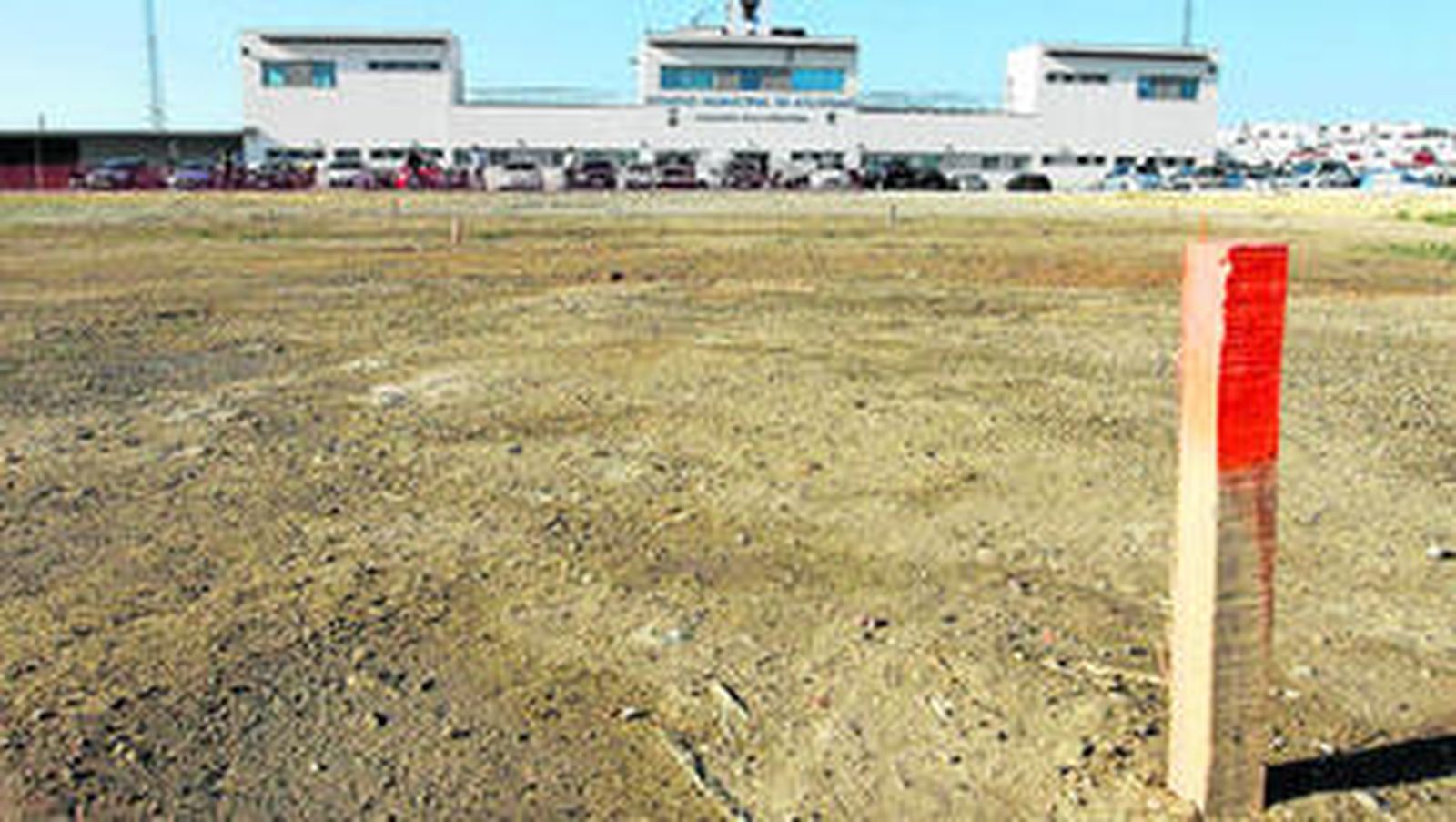 Solar de Huerta Mata en el que se va a construir el nuevo terreno de juego.