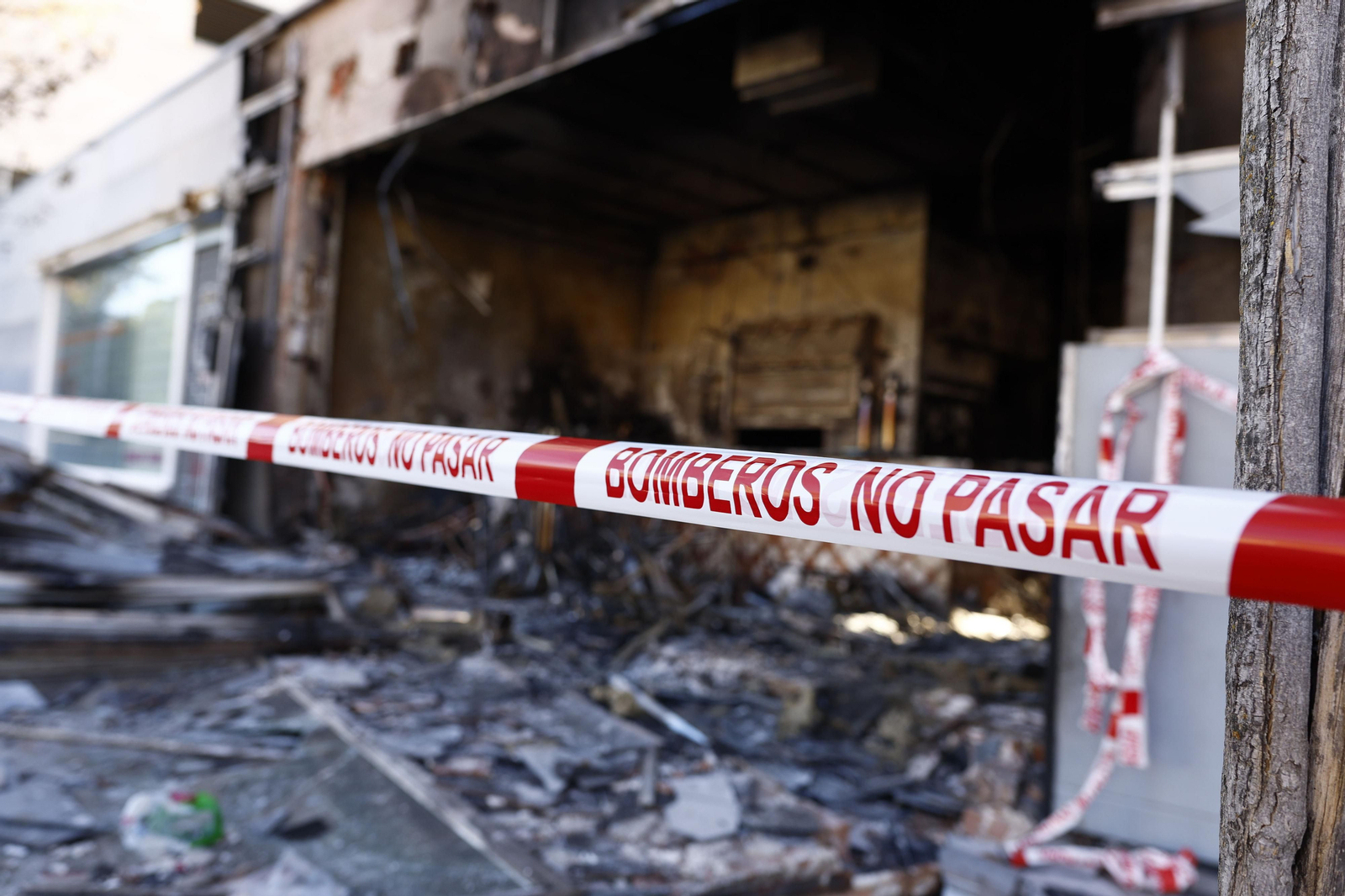 El bar donde se produjo la explosión la madrugada de ayer.
