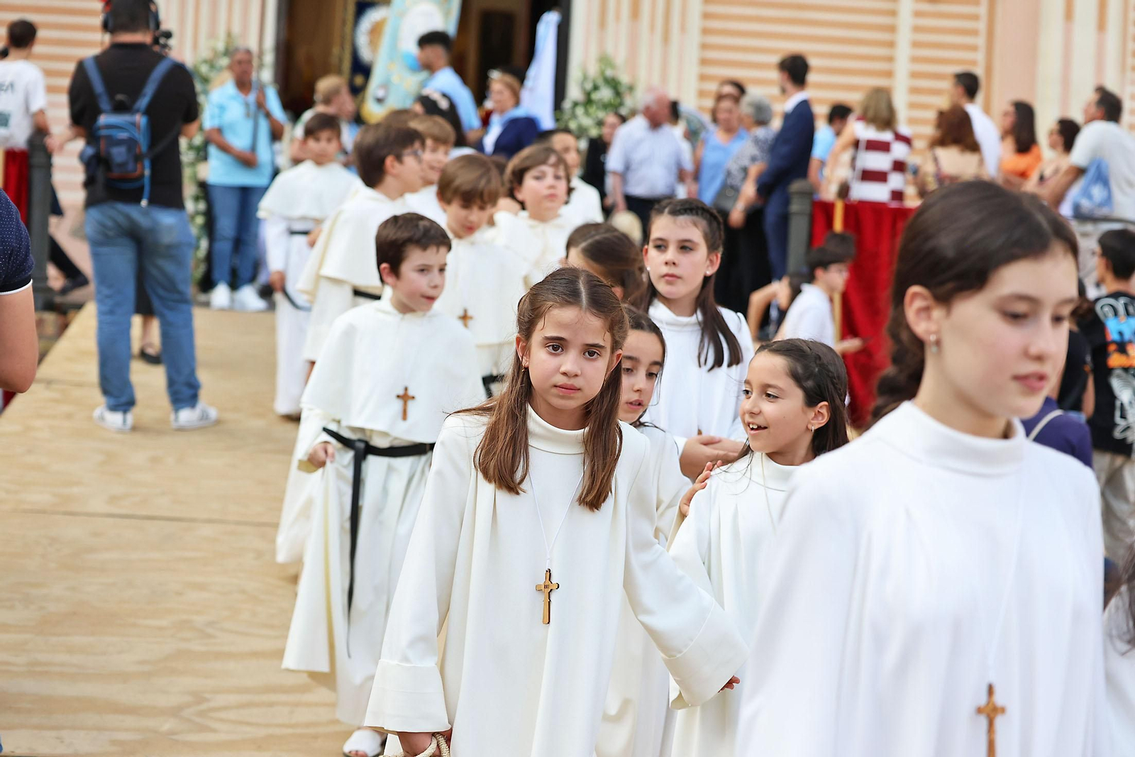 Imágenes de la procesión del Corpus Christi por las calles de Huelva
