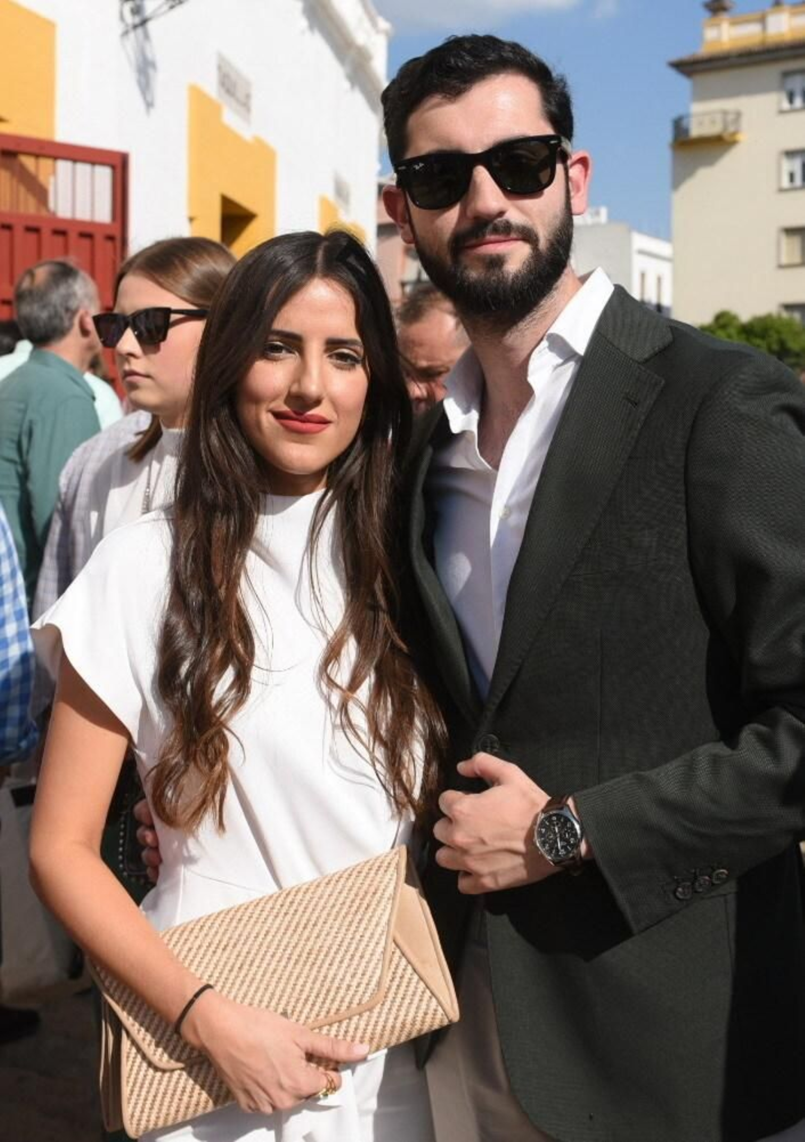Las fotos de la Puerta del Príncipe de los toros en la 15ª del abono en Sevilla