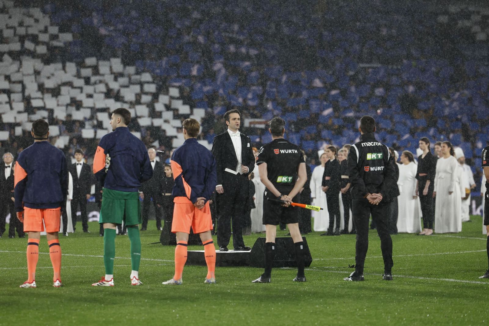 Las fotos de la derrota del Barcelona contra la Real Sociedad